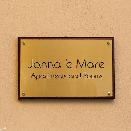 Janna 'E Mare Hotel Cagliari Buitenkant foto