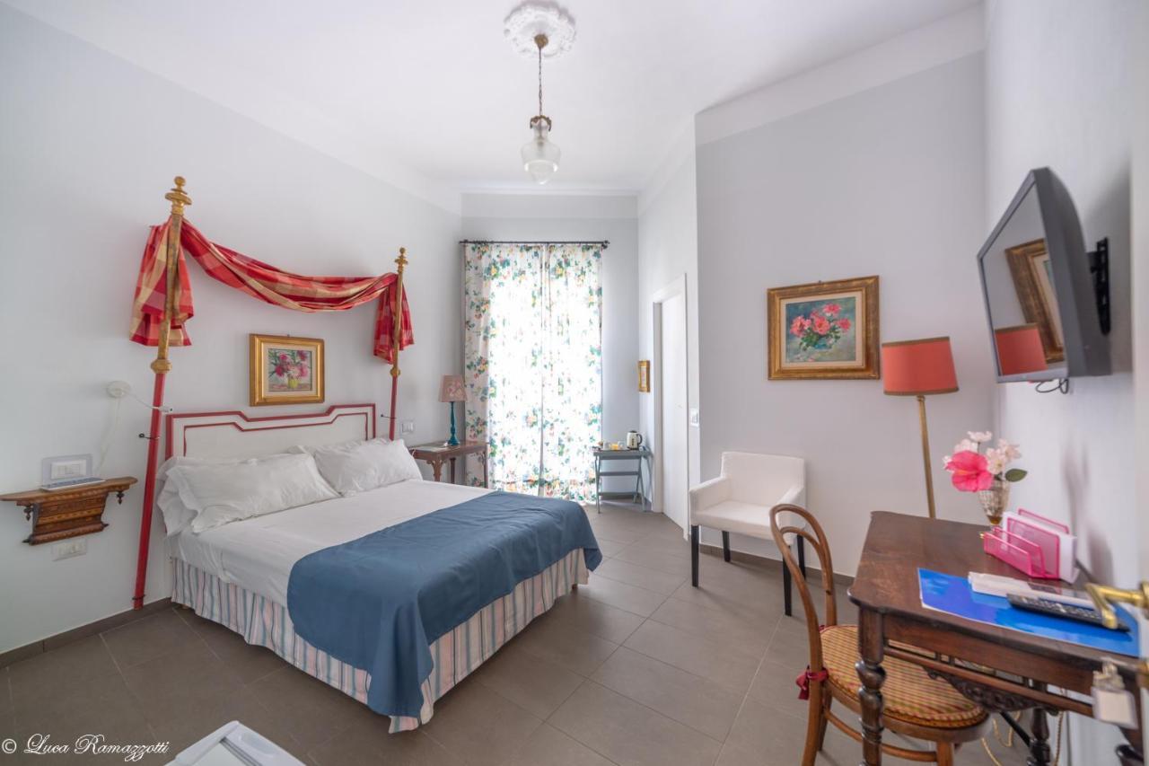 Janna 'E Mare Hotel Cagliari Buitenkant foto