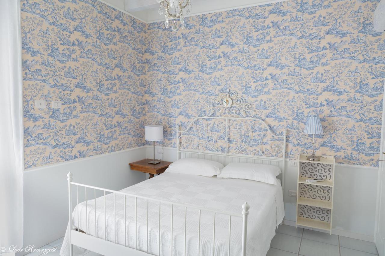 Janna 'E Mare Hotel Cagliari Buitenkant foto